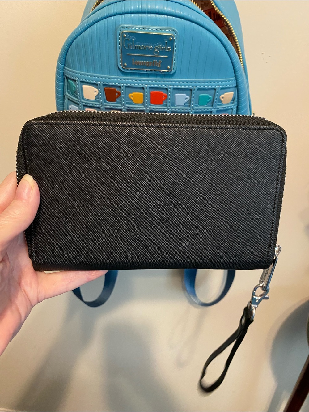 Loungefly Blue Gilmore Girls Luke's Diner Mini Backpack - Picture 7 of 16